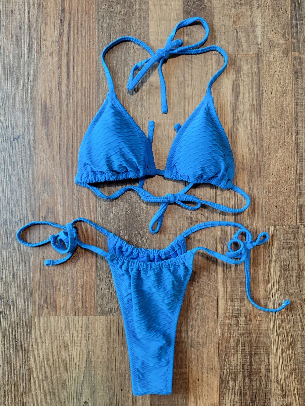 Victoria's Secret Textured Blue Thong Triangle Bikini Swimsuit